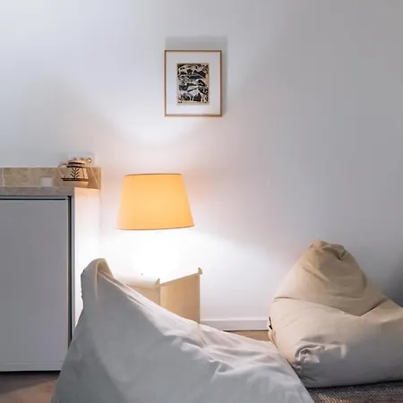 Gorgeous For 2 With Courtyard! * Paris