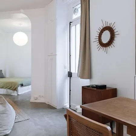 Gorgeous For 2 With Courtyard! * Paris